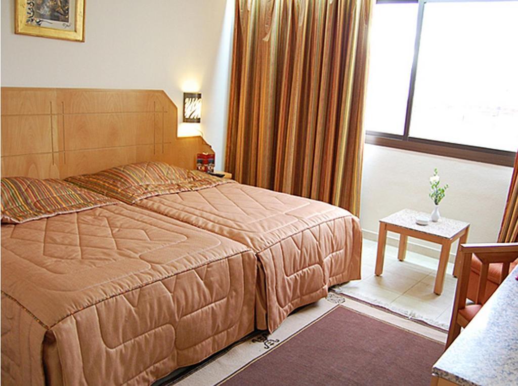 Diplomat Hotel Tunis Phòng bức ảnh